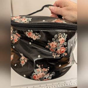 Forever 21 Black and Pink Floral Bag/Project/ Makeup Case cotton/PVC/Polyester
